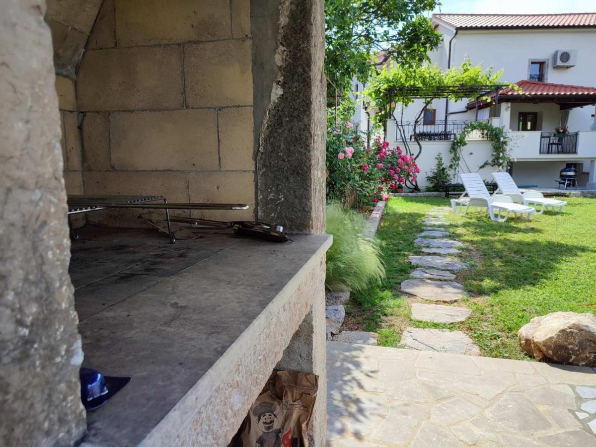 Kuca Dumar Villa Malinska Bagian luar foto